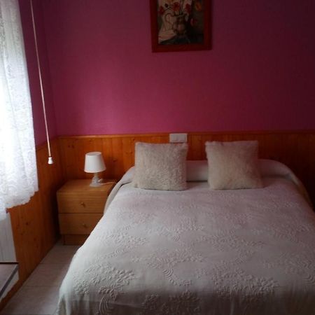 Hostal El Venero Сотийо де ла Адрада Екстериор снимка